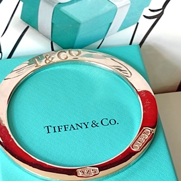 Tiffany Retired Cushion Bangle Jewelry - Tiffany Retired Authentic 1837 Cushion Bangle